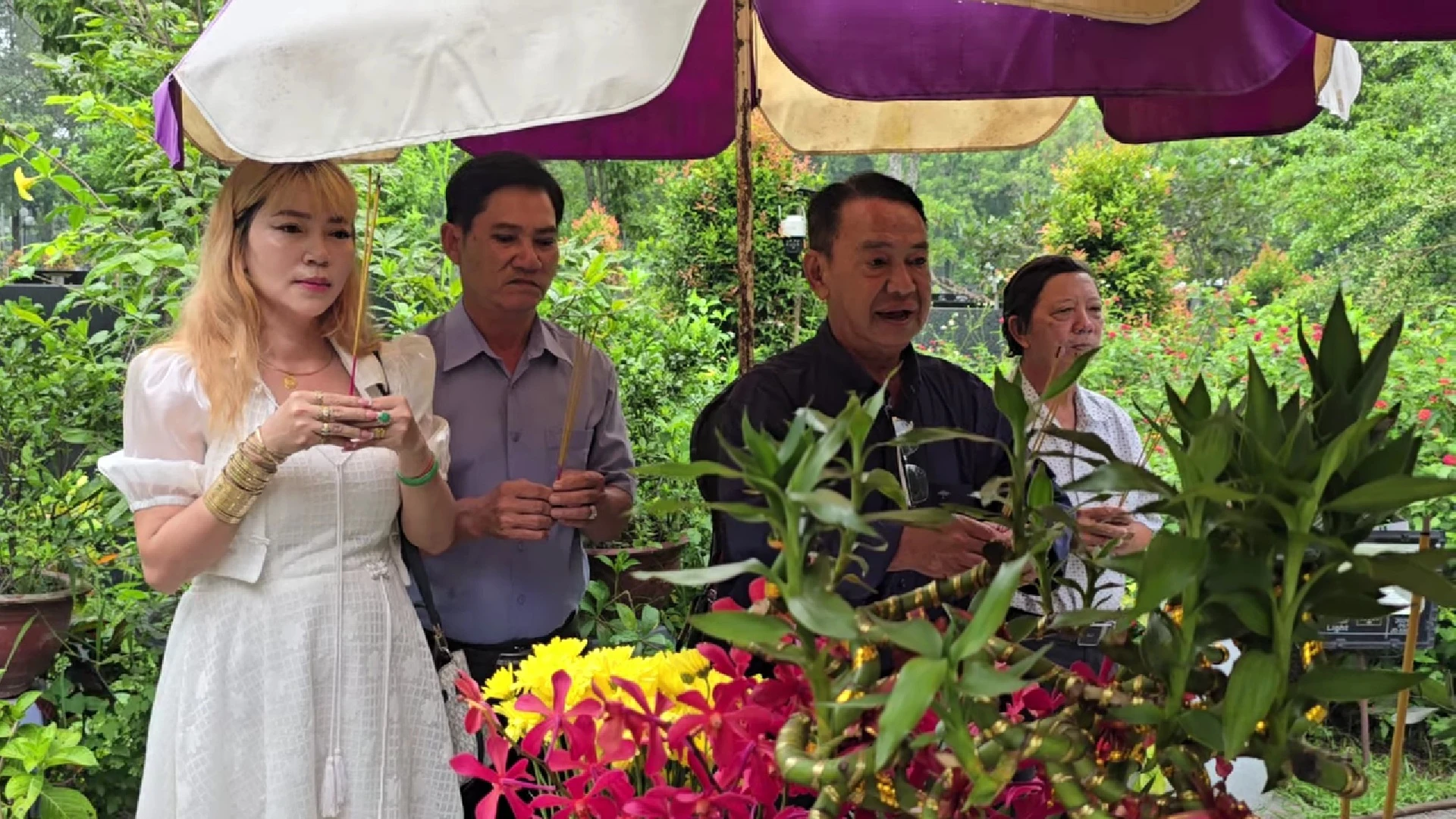 Vương Ngọc tưởng nhớ NSƯT Vũ Linh: Tiết lộ tên thật ít người biết